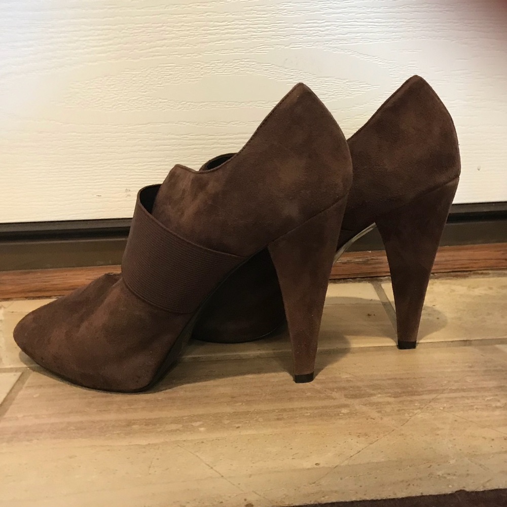 Jessica Simpson Suade Pumps